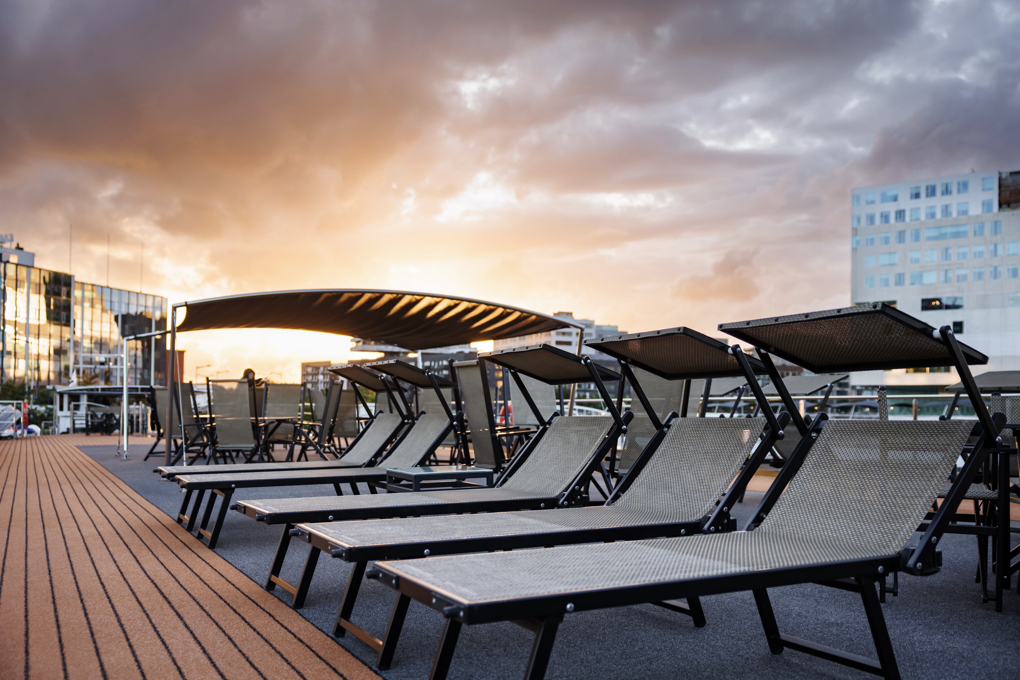 Avalon Imagery II - Sky Deck 